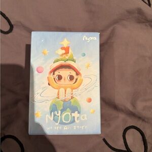 SEALED POPMART nyota we are stars figure! (Wayfinder star)